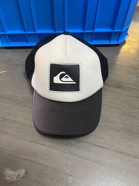Quiksilver Black and White Logo Trucker Cap